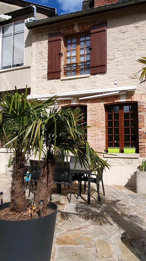 Bed and Breakfast Au Chambellan Ay-Champagne Exterior foto